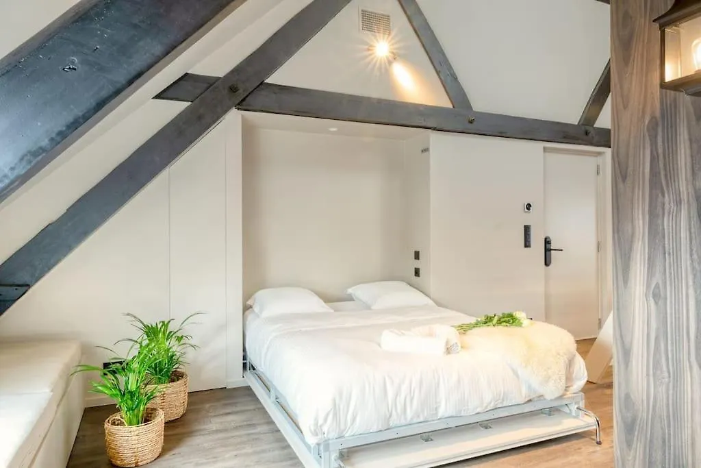 شقة Charming Attic Retreat In Historic Ghent Center بلجيكا